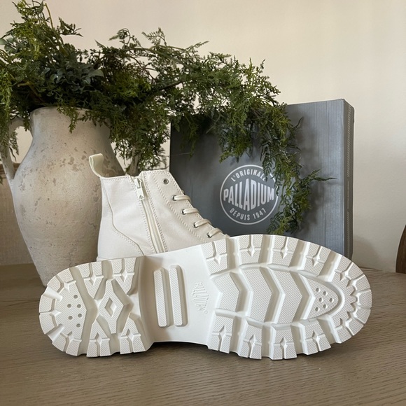 Palladium - Free People - ‘Pallabase Twill’ Boots - Star White - Picture 8 of 10